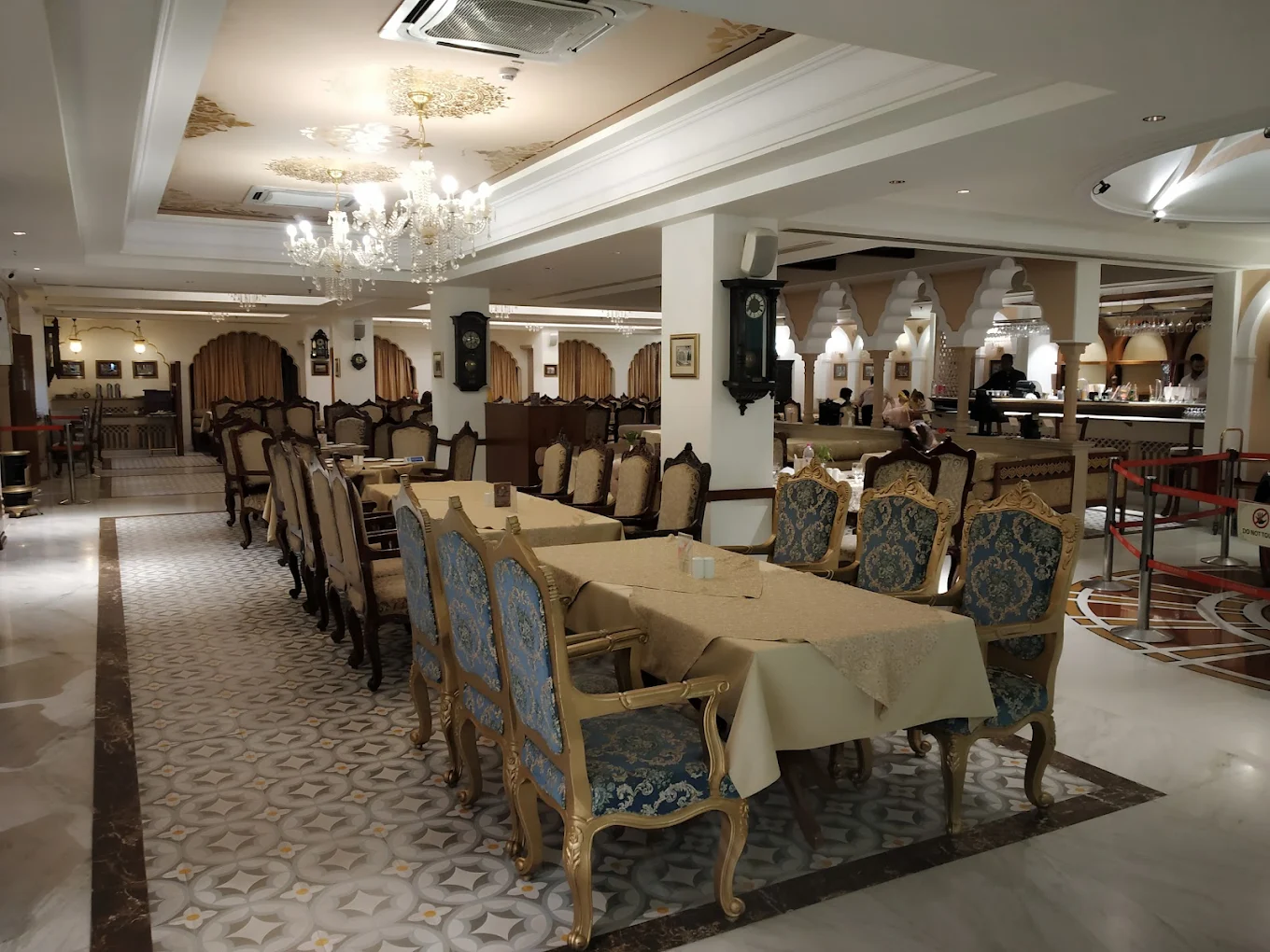 Dinning Tables