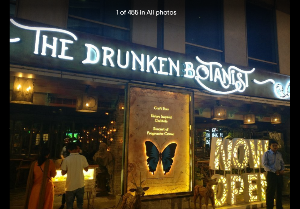 The Drunken Botanist – Botanical Theme